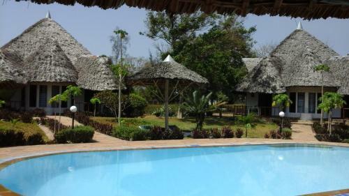 Hotel Kinondo Poa