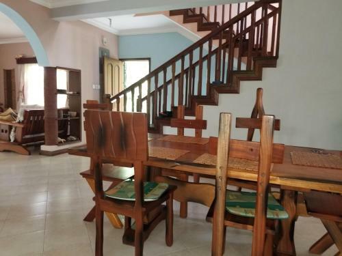 Emun Homestay Nyali