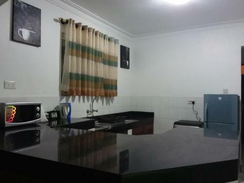 Royal Palms Apartment A4