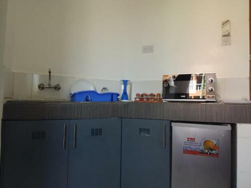 Royal Palms Apartment A4