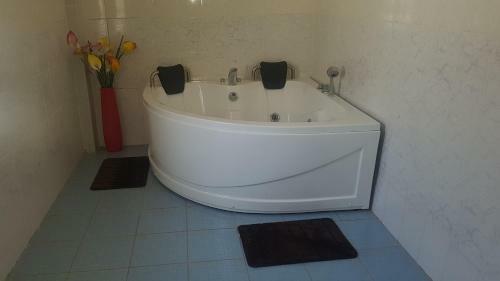 Calabash Hotel, Migori