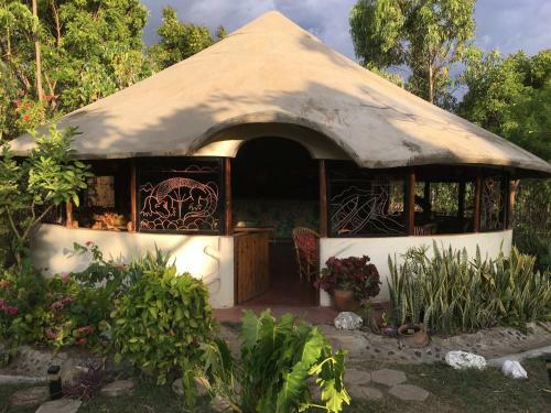 Hotel Wayando Beach Eco Lodge