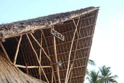 Hotel Travellers Inn Resort Malindi