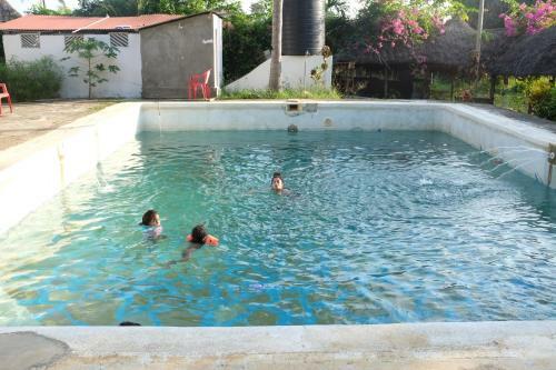 Hotel Travellers Inn Resort Malindi