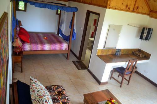 Shimba Hills Green Safari Lodge