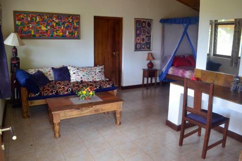 Shimba Hills Green Safari Lodge