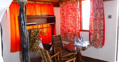Shimba Hills Green Safari Lodge
