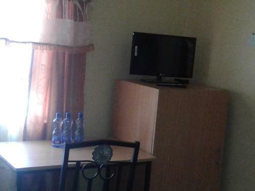 Hostal Enkang Eseriani Guest House
