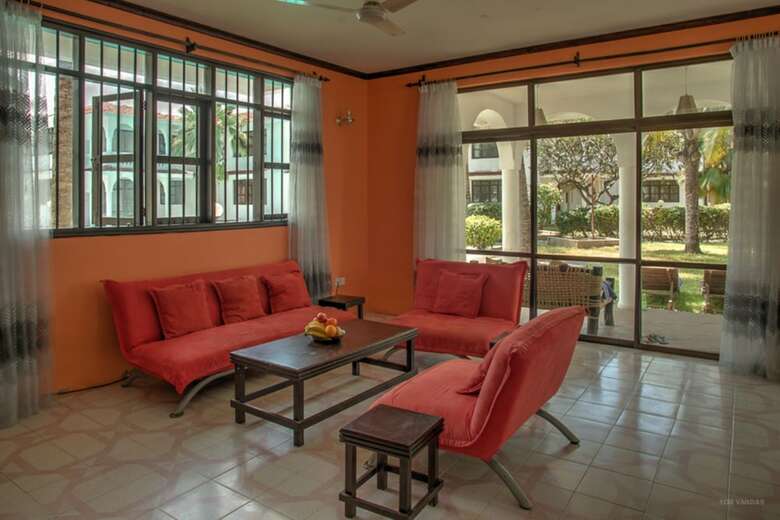 Hotel Bahari Dhow Beach Villas