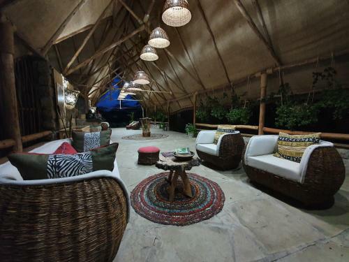 Swara Acacia Lodge