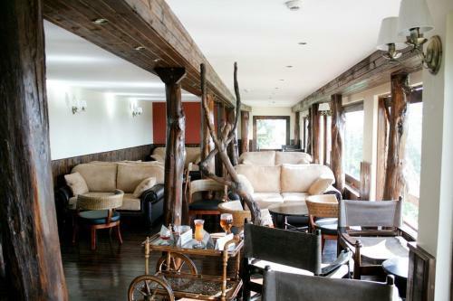Lodge Treetops