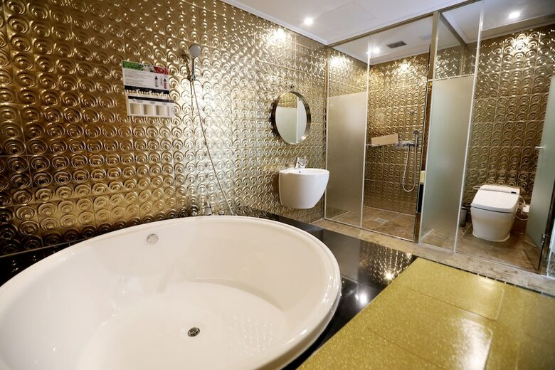 February Hotel Gimhae
