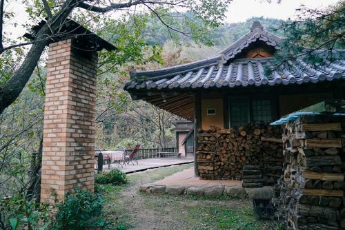 Bed & Breakfast Tea Field Guest House