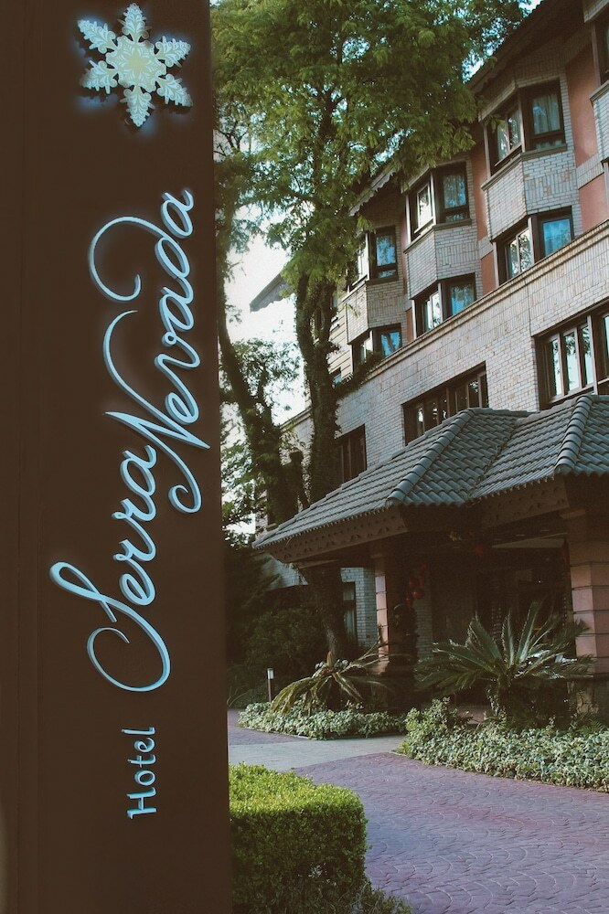 Hotel Serra Nevada