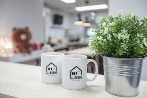 Hostal Twins Guesthouse