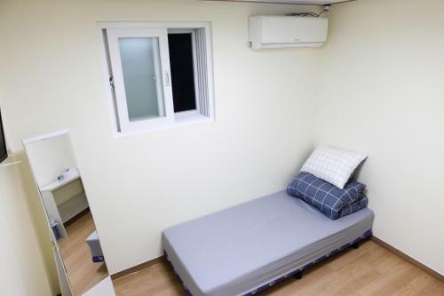Hostal Namsan Gil House
