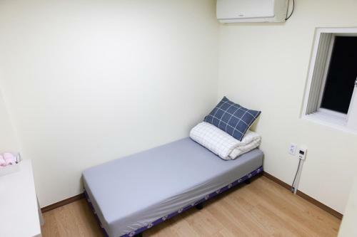 Hostal Namsan Gil House