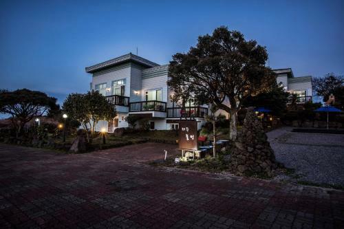 Jeju Nolmung