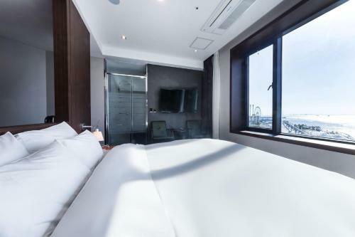 Incheon Hotel Blue Marine