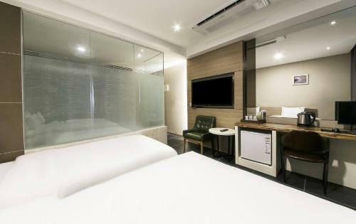 Incheon Hotel Blue Marine