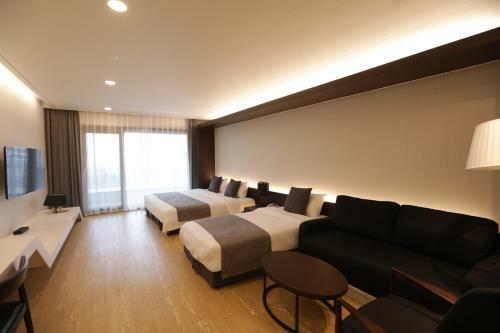 Hotel The Qube Resort Jeju
