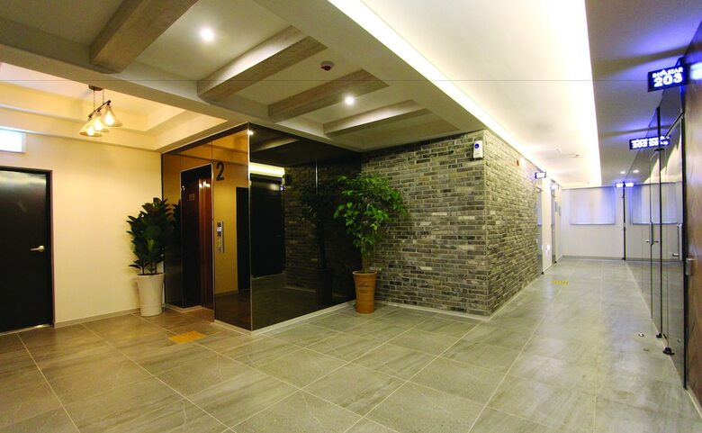 Instar Tourist Hotel
