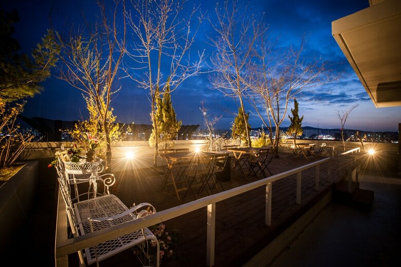 Hotel Amare