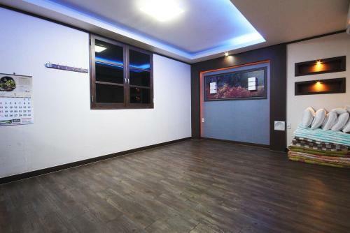 Hotel Palgongsan Youth Hostel