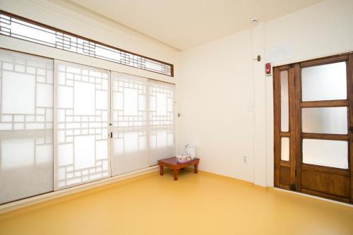 Hostal Nuri Hanok Guesthouse