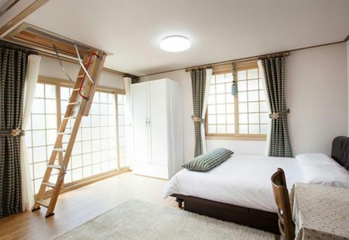 Casa Linda Guesthouse