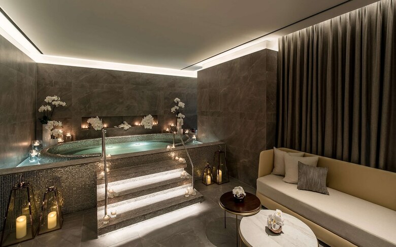 Hotel Paradise City