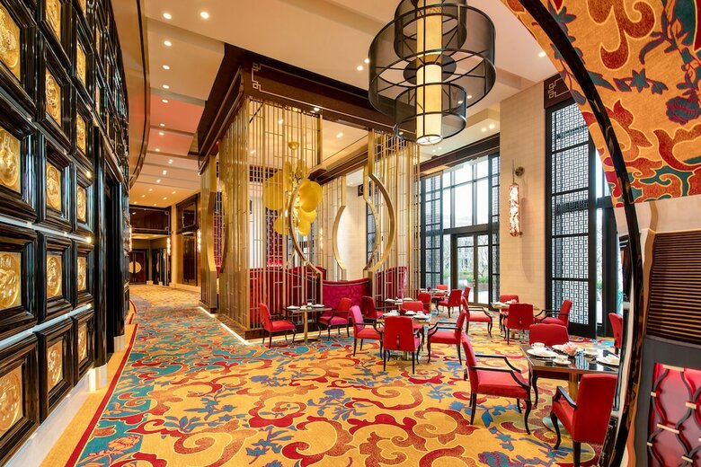 Hotel Paradise City