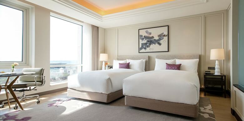Hotel Paradise City