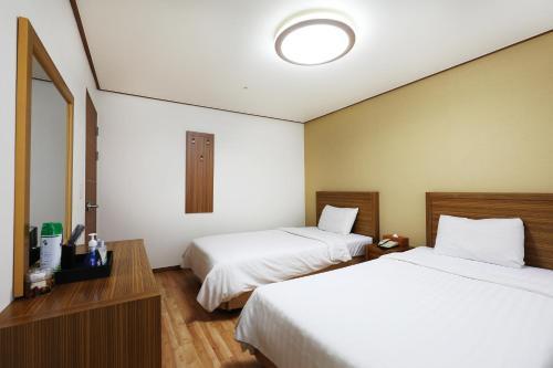 Hostal Erica Guesthouse