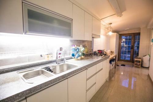 Bj- 7 Free Services With Cozy Home