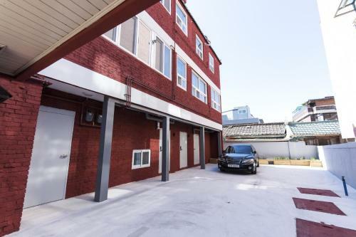 Hostal Kory Guesthouse