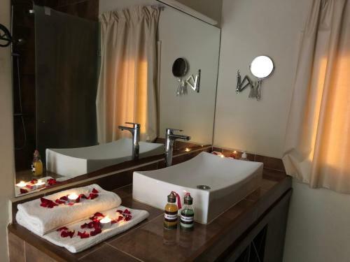 Hostal Dar De Santis