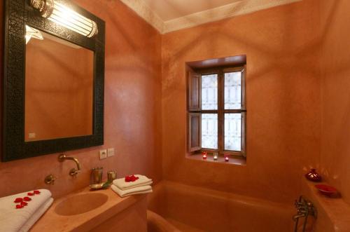 Hostal Riad Al Anouwar
