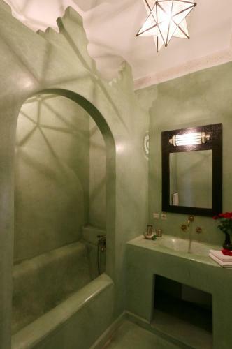 Hostal Riad Al Anouwar