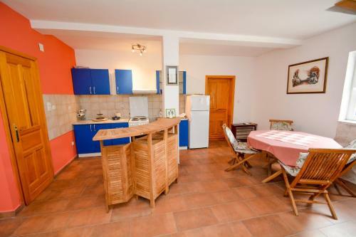 Dobrota 240 Luxury Apartments