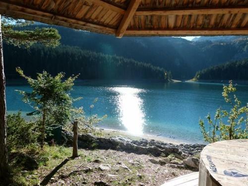 Mountain View Lodges