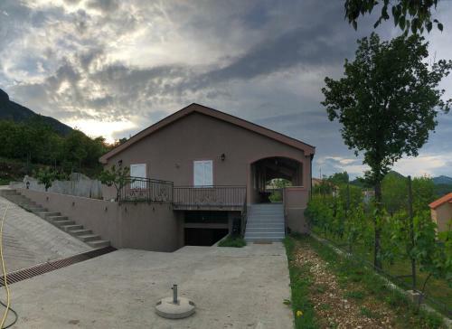 Hostal Guesthouse Djukanovic