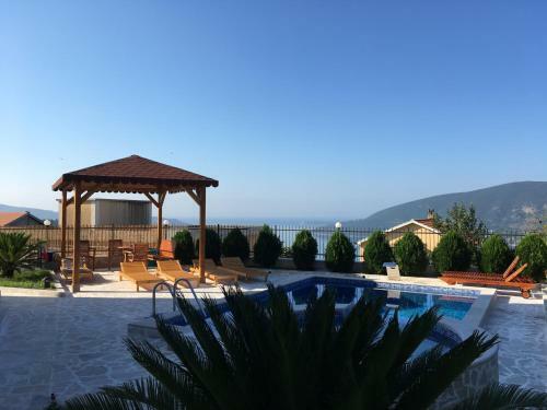 Hostal Guest House Topla III