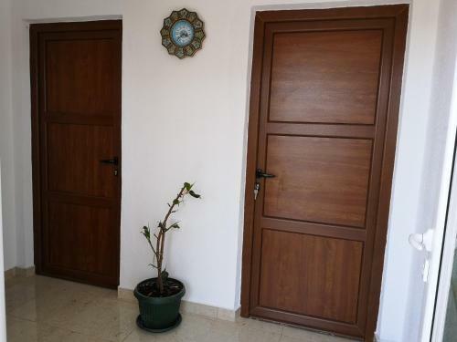 Hostal Berin Apartments