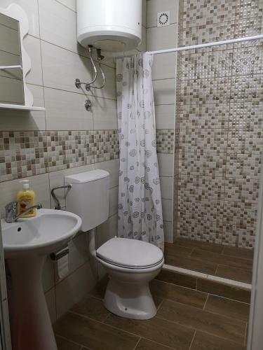 Hostal Berin Apartments
