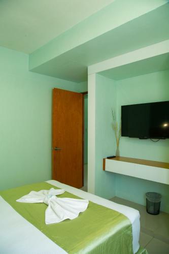Hotel Relax Inn Suites