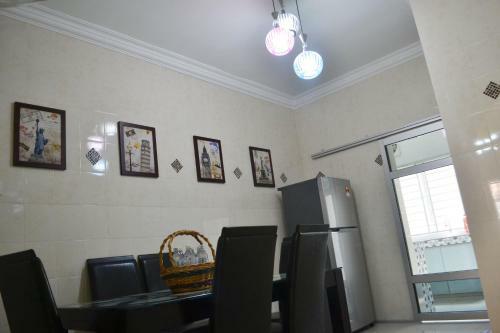 Holidays Vacation Suite