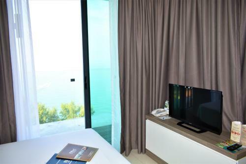 D'wharf Hotel & Serviced Residence