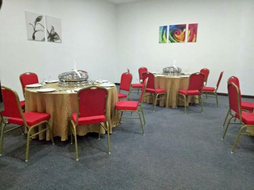 D'wharf Hotel & Serviced Residence
