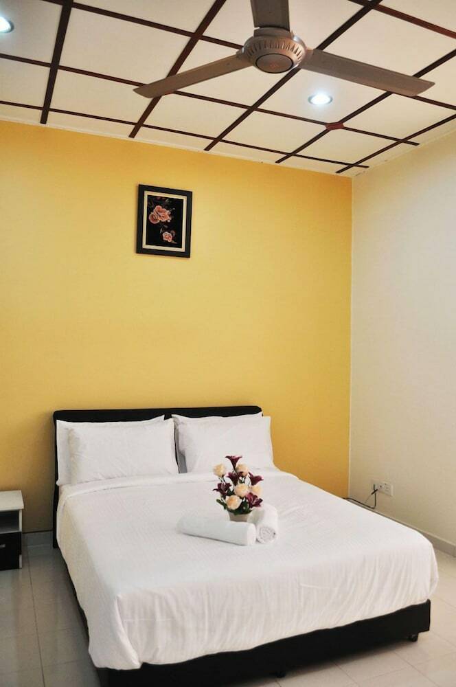 Garden Vacation Suite